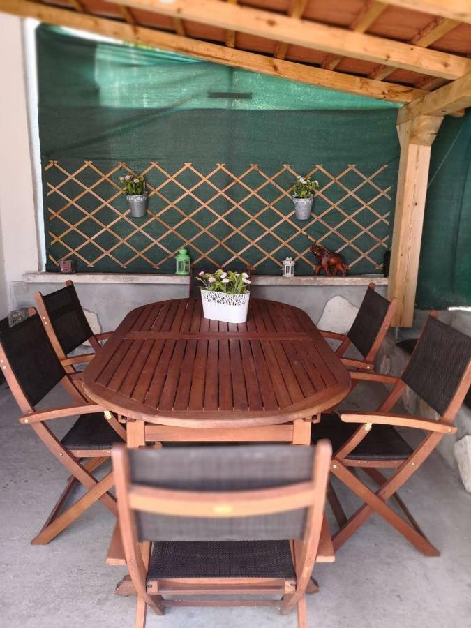 Istrianka Apartment PUY Eksteriør bilde